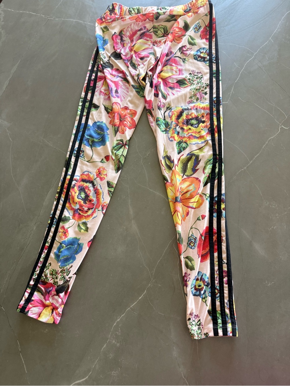 adidas Pink Floral Women's Track Jacket and leggings with Black Trim matching se - Picture 4 of 6